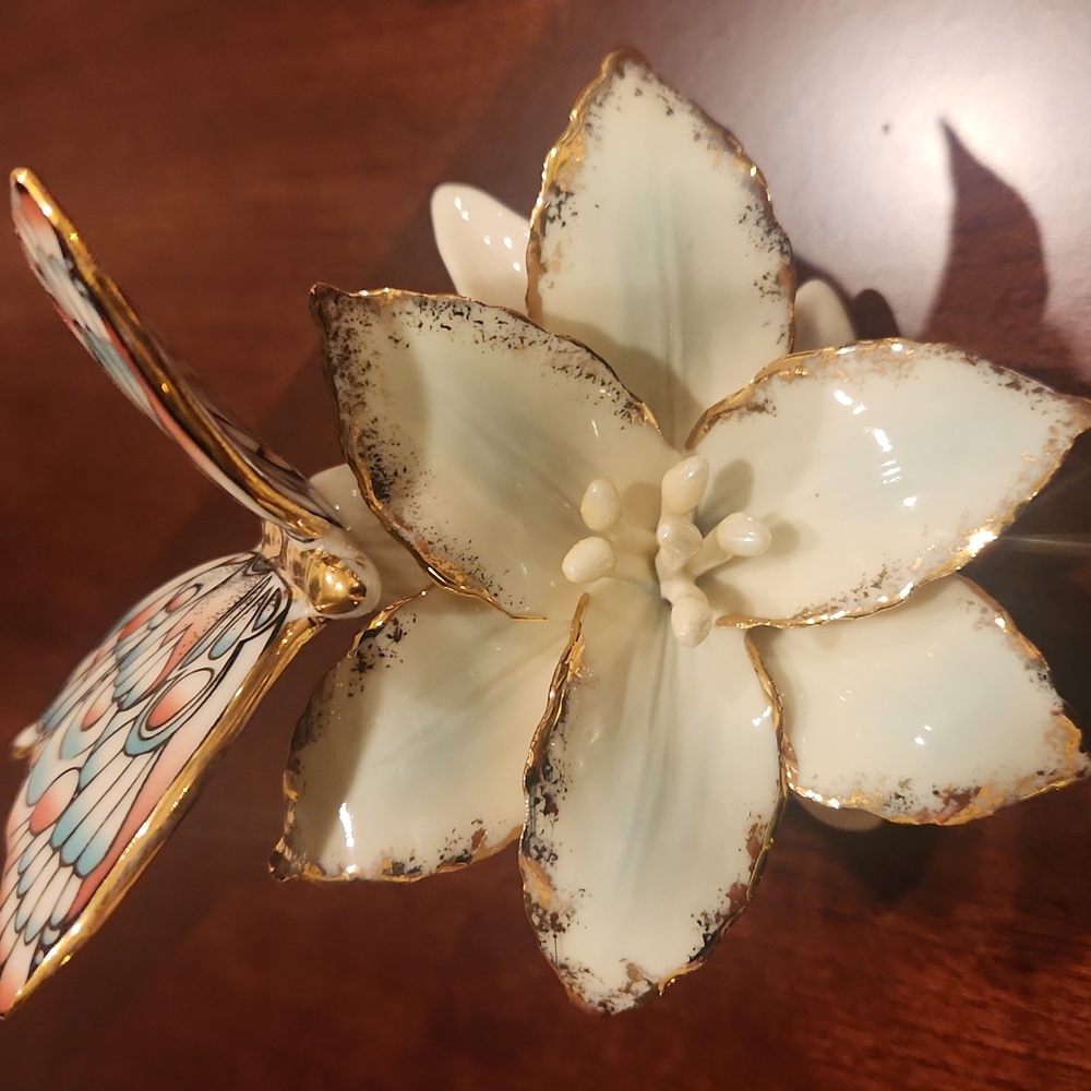 Lenox Butterfly and Flower Figurine with Gold Accents - Picture 5 of 6